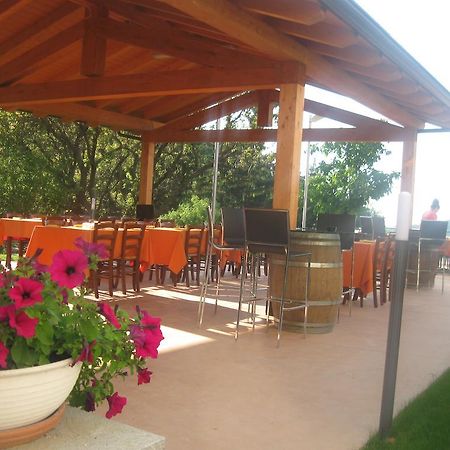 Albergo Del Turista Vernasca Екстериор снимка