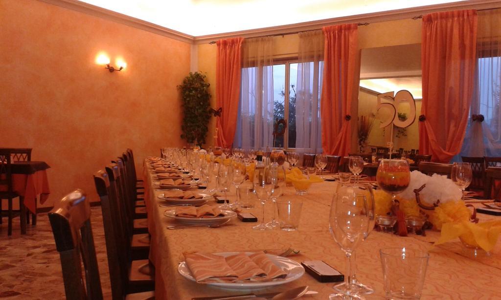 Albergo Del Turista Vernasca Екстериор снимка