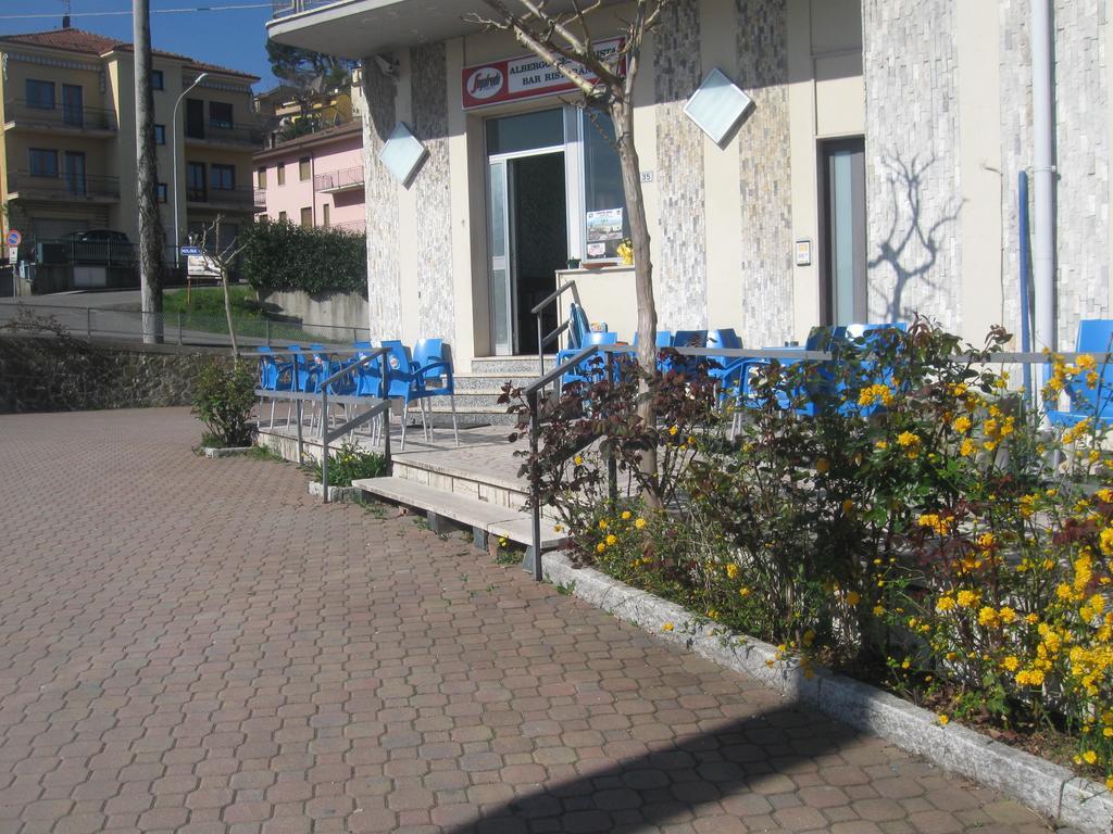 Albergo Del Turista Vernasca Екстериор снимка